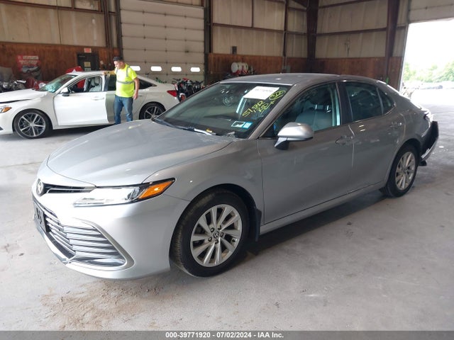 Toyota Camry Le Awd 2021 4T1C11BK4MU025976 Image 2