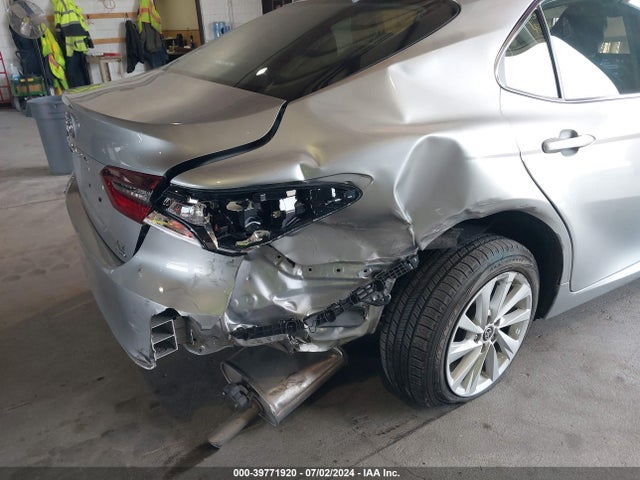 Toyota Camry Le Awd 2021 4T1C11BK4MU025976 Image 6
