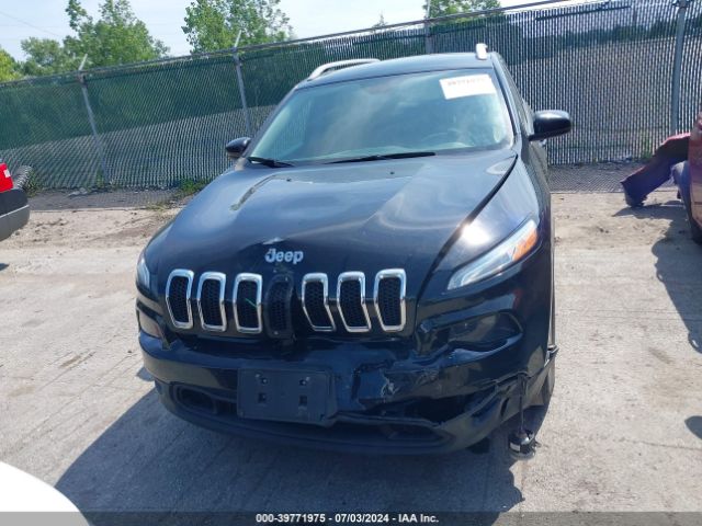 1C4PJMCB9HD224789 Jeep Cherokee Latitude 4x4