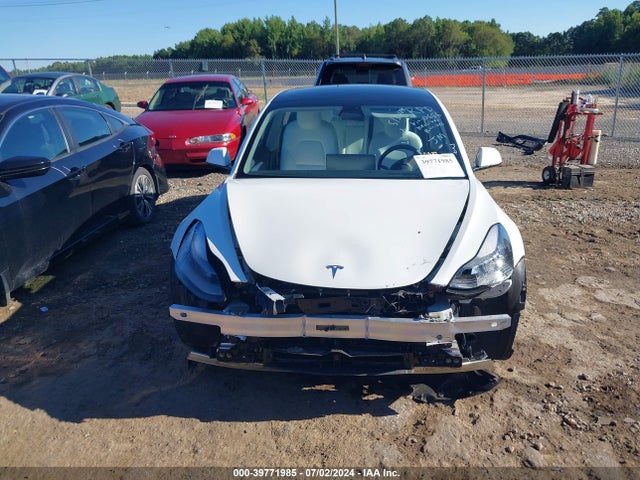 Tesla Model 3 Rear-wheel Drive 2022 5YJ3E1EA1NF310656 Image 12