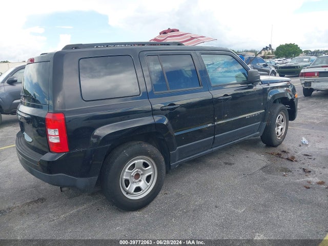 1C4NJPBB1GD527476 Jeep Patriot Sport