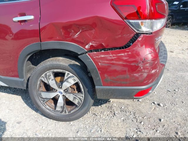 JF2SKAWC0KH550895 Subaru Forester Touring