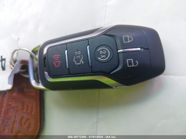 Ford Explorer Limited 2016 1FM5K8F82GGB30371 Image 11