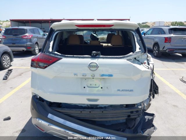 JN8BT3DC8NW118411 Nissan Rogue Platinum Fwd