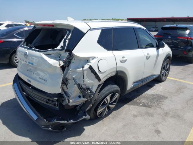 JN8BT3DC8NW118411 Nissan Rogue Platinum Fwd