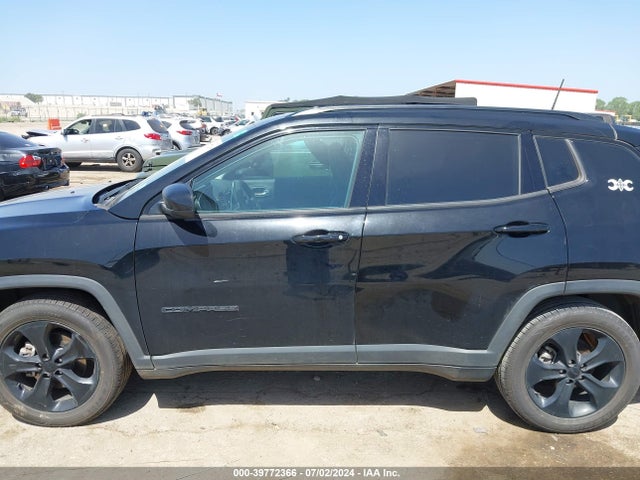 3C4NJCBB3MT514601 Jeep Compass Altitude Fwd