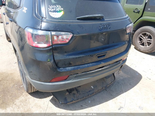 3C4NJCBB3MT514601 Jeep Compass Altitude Fwd