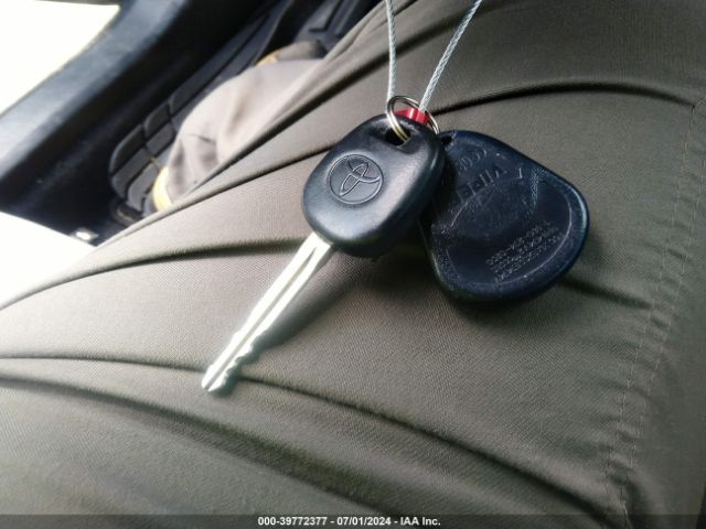 2T1BURHE6EC028318 Toyota COROLLA L