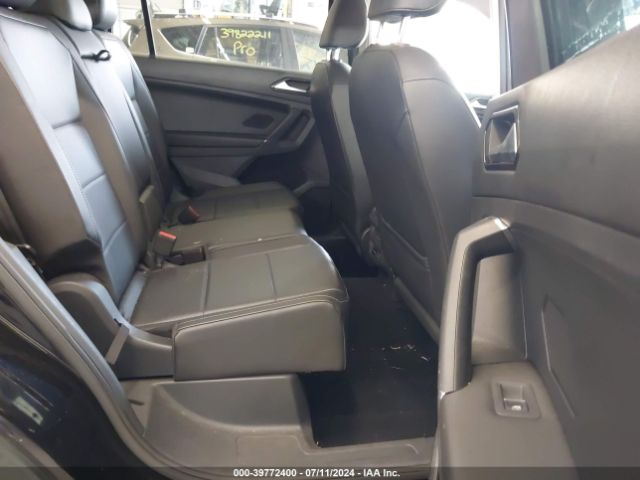 3VV2B7AX1JM052776 Volkswagen Tiguan 2.0t Se/2.0t Sel