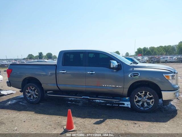 1N6BA1F49KN519850 Nissan Titan Xd Sl Diesel