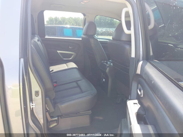 1N6BA1F49KN519850 Nissan Titan Xd Sl Diesel