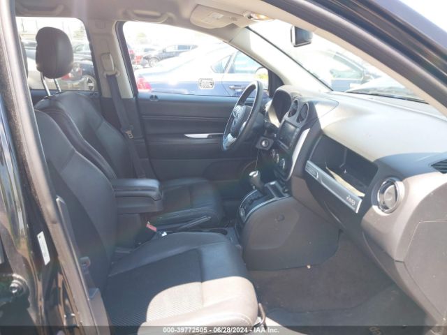 1C4NJDEB7FD135532 Jeep Compass Latitude