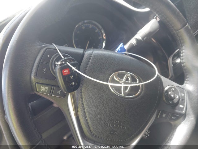Toyota COROLLA SE 2017 5YFBURHE6HP581961 Image 11