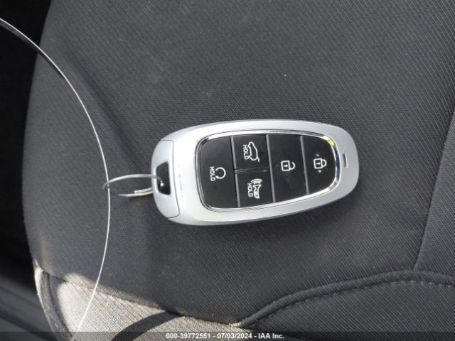 5NMJFCAE9NH033827 Hyundai TUCSON SEL