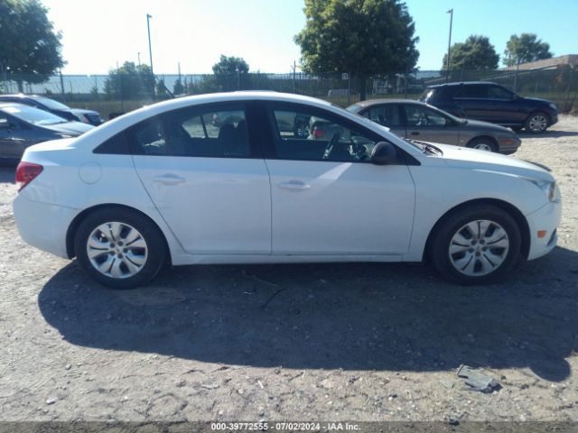 1G1PA5SG0E7238652 Chevrolet Cruze Ls Auto