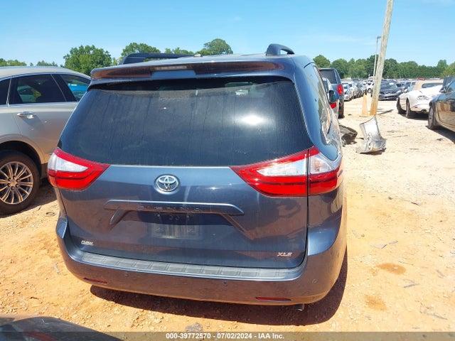 Toyota Sienna Xle 8 Passenger 2015 5TDYK3DC2FS585348 Image 16