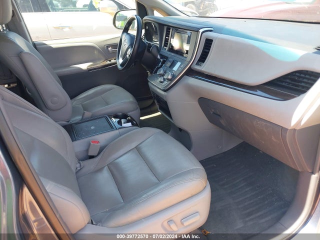 Toyota Sienna Xle 8 Passenger 2015 5TDYK3DC2FS585348 Image 5
