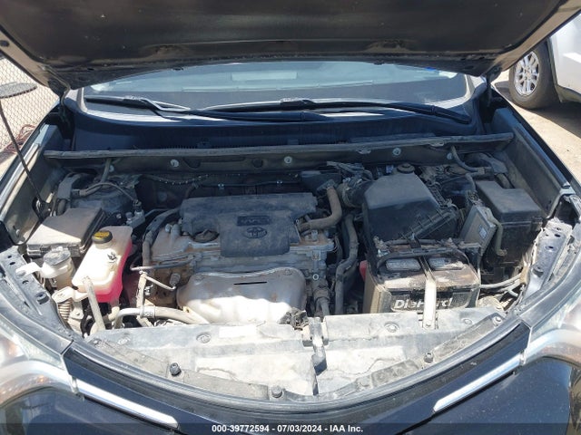 Toyota RAV4 LE 2017 2T3ZFREV3HW388914 Image 10
