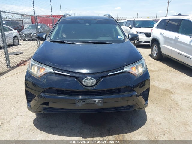 Toyota RAV4 LE 2017 2T3ZFREV3HW388914 Image 12