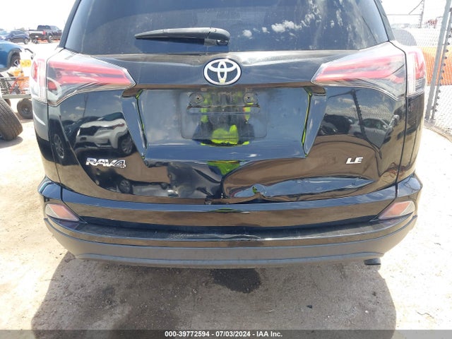 Toyota RAV4 LE 2017 2T3ZFREV3HW388914 Image 6
