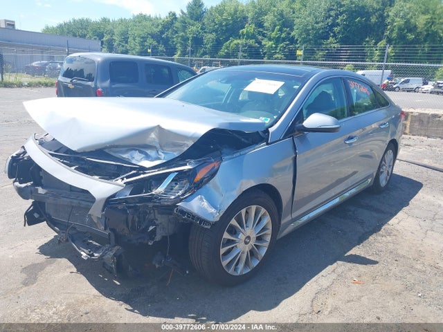 Hyundai Sonata Limited 2015 5NPE34AF3FH023517 Image 2