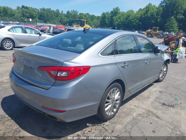 Hyundai Sonata Limited 2015 5NPE34AF3FH023517 Image 4