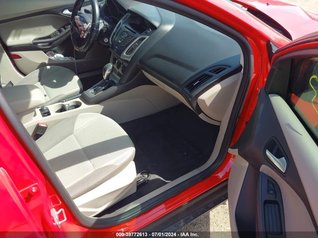 Ford FOCUS SE 2014 1FADP3F24EL306346 Image 5