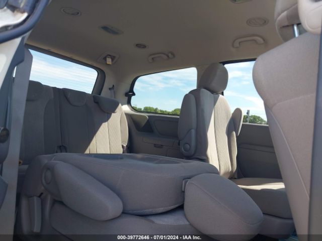 KNDMG4C78E6537863 KIA SEDONA LX