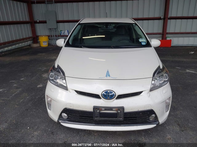 Toyota Prius Five 2015 JTDKN3DU2F1967835 Image 13