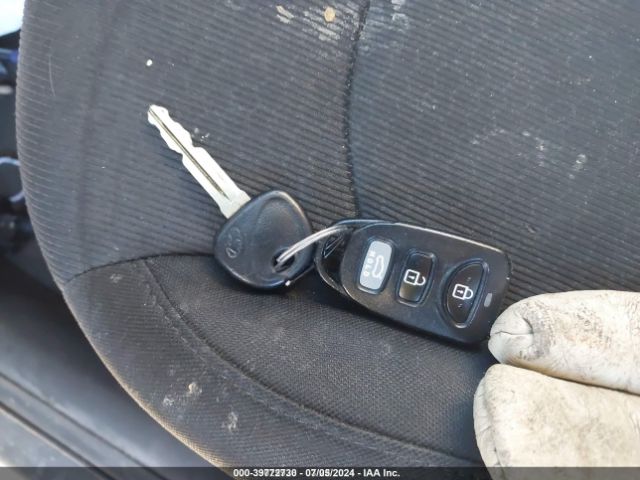 5NPD84LF0JH384948 Hyundai ELANTRA SEL
