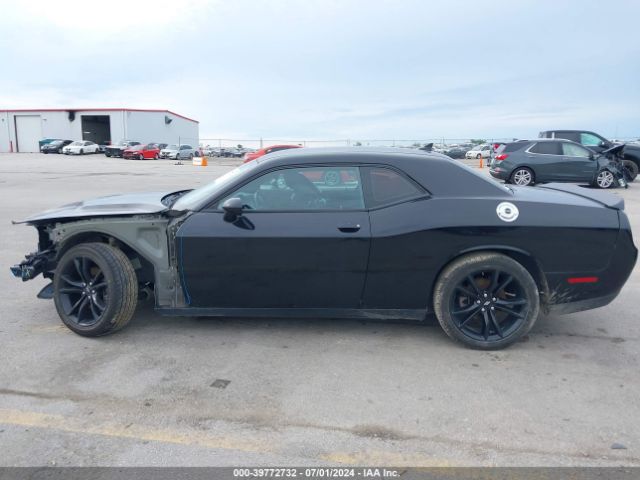 2C3CDZAG2HH558204 Dodge Challenger Sxt Plus