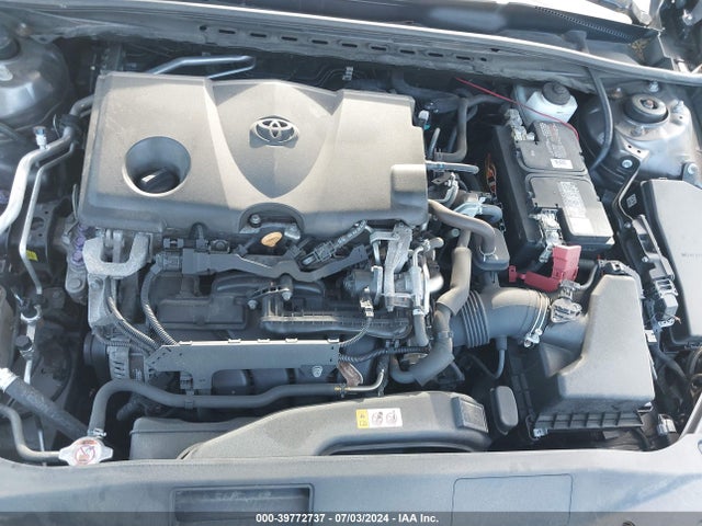 4T1B11HK5JU676256 Toyota CAMRY LE