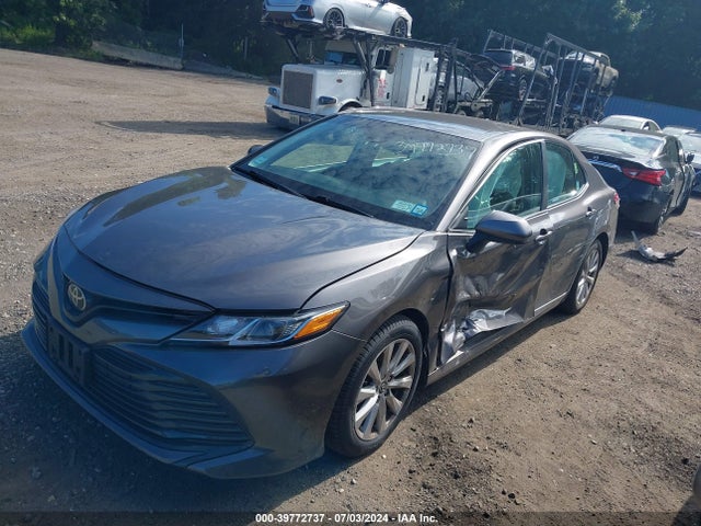 4T1B11HK5JU676256 Toyota CAMRY LE