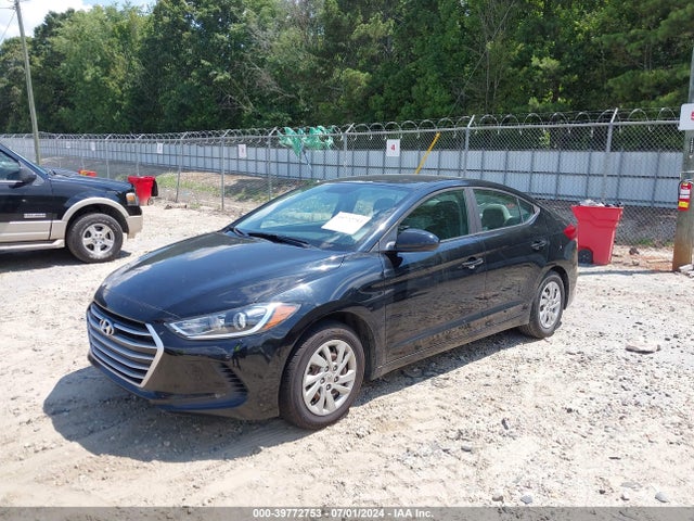 Hyundai ELANTRA SE 2017 KMHD74LF8HU118169 Image 2