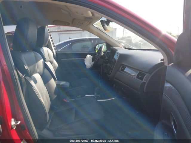 JA4AZ3A39KZ039716 Mitsubishi Outlander Sel