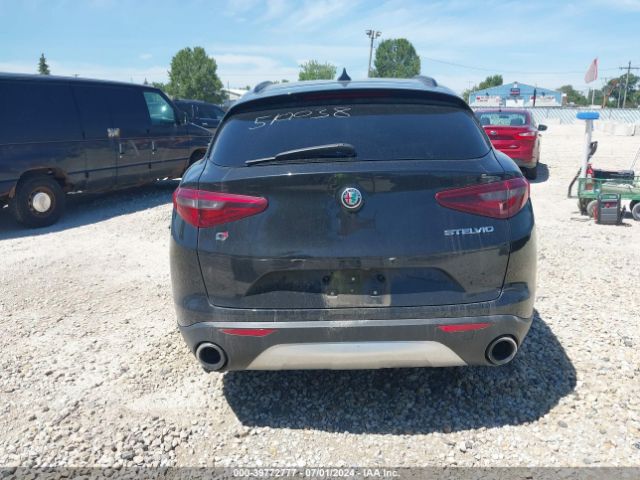 ZASFAKPN9J7B86156 Alfa Romeo Stelvio Sport Awd