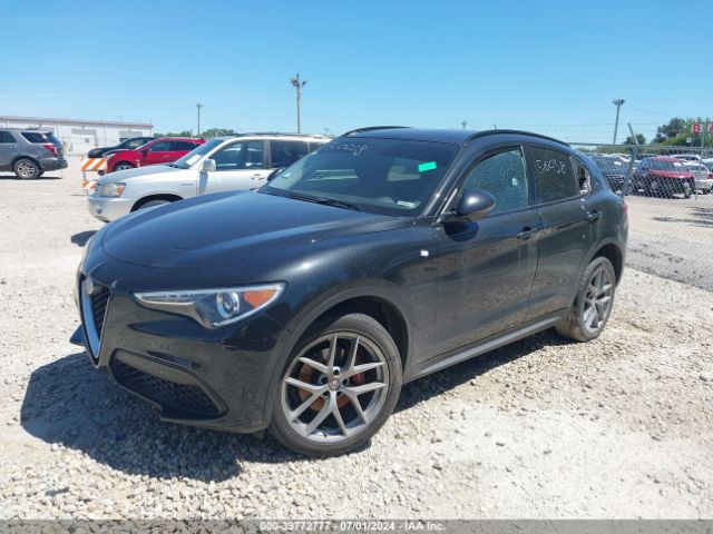 ZASFAKPN9J7B86156 Alfa Romeo Stelvio Sport Awd