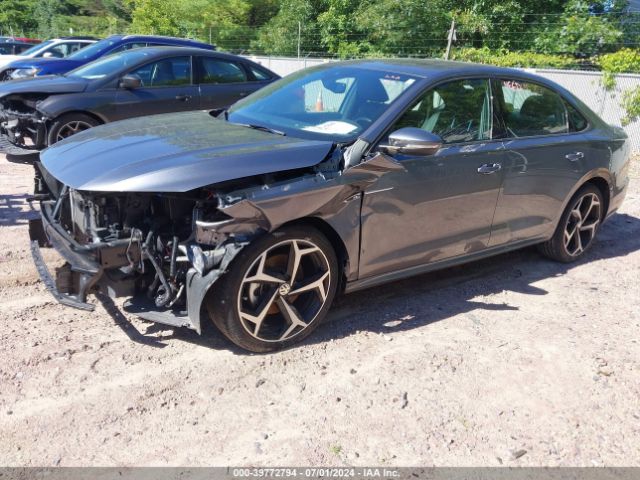 1VWMA7A37MC007240 Volkswagen Passat 2.0t R-line