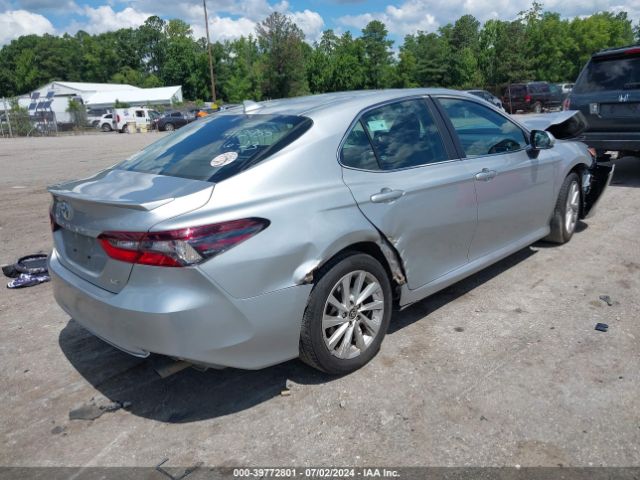 4T1C11AK7MU416458 Toyota CAMRY LE