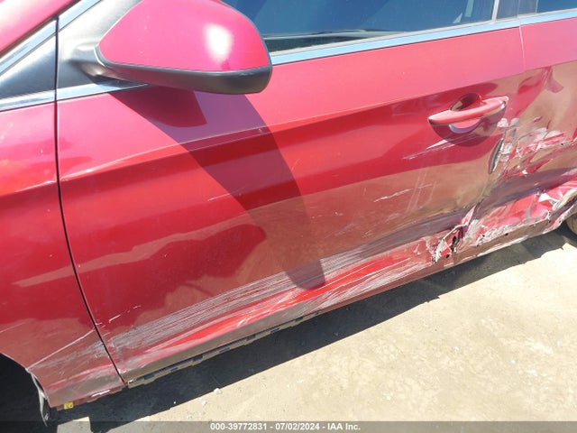 Hyundai Sonata 2016 5NPE24AF8GH392474 Image 19