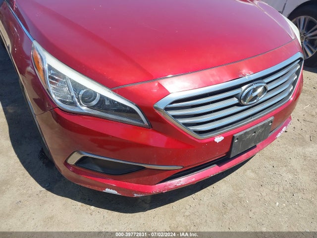 Hyundai Sonata 2016 5NPE24AF8GH392474 Image 22