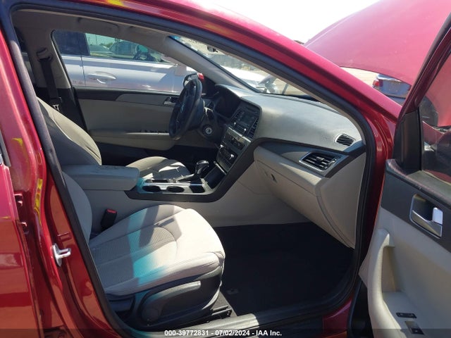Hyundai Sonata 2016 5NPE24AF8GH392474 Image 5