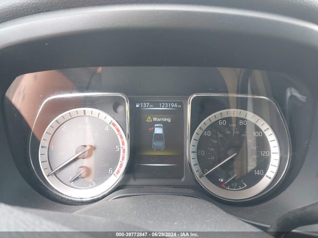1N6BA1F46GN504410 Nissan Titan Xd Sl Diesel