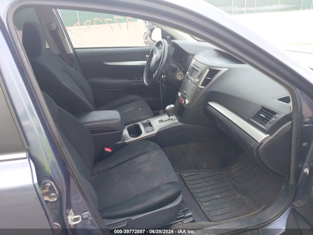 Subaru Outback 2.5i Premium 2014 4S4BRBCC1E3321319 Image 5