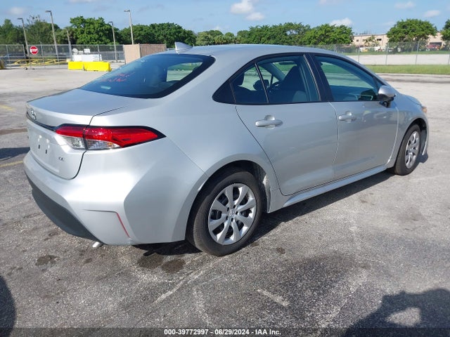 Toyota COROLLA LE 2024 5YFB4MDE6RP123072 Image 4