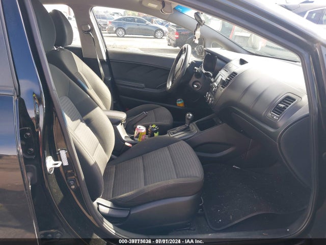 KIA FORTE LX 2016 KNAFX4A60G5553824 Image 5