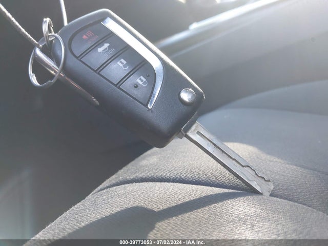 Toyota CAMRY LE 2021 4T1C11AK3MU591726 Image 11