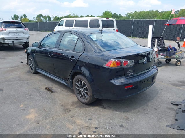 2017 MITSUBISHI LANCER JA32U2FUXHU009956 Photo 2