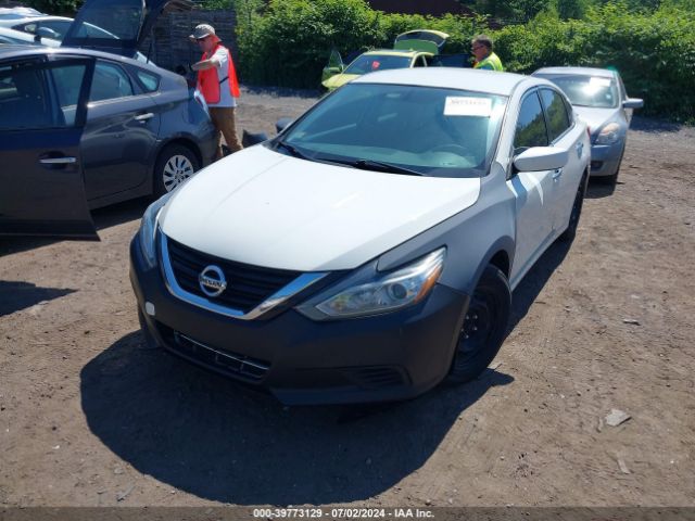 1N4AL3AP2HN351229 Nissan Altima 2.5 S