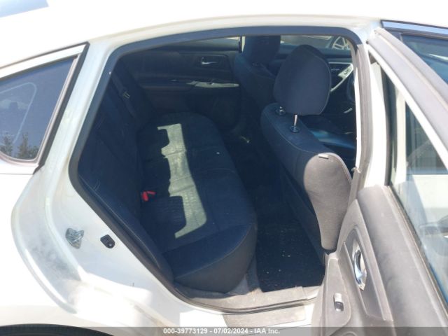 1N4AL3AP2HN351229 Nissan Altima 2.5 S